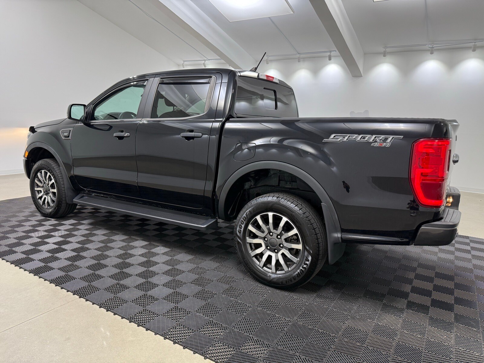 2021 Ford Ranger XLT photo 4