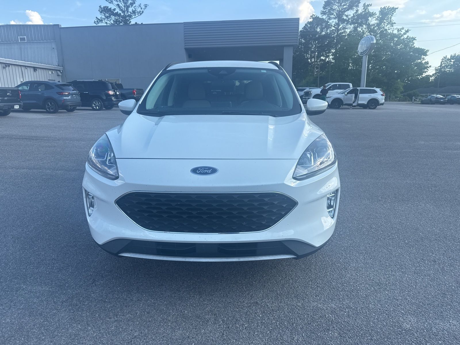 Used 2022 Ford Escape SEL with VIN 1FMCU0H67NUA32773 for sale in Edgefield, SC