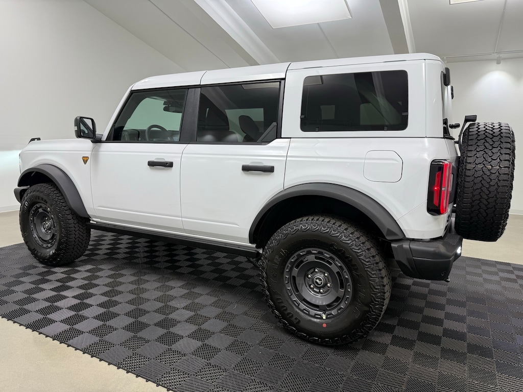 New 2025 Ford Bronco Badlands SUV