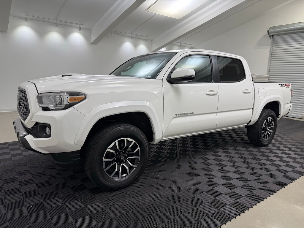 Used 2021 Toyota Tacoma SR5 Truck