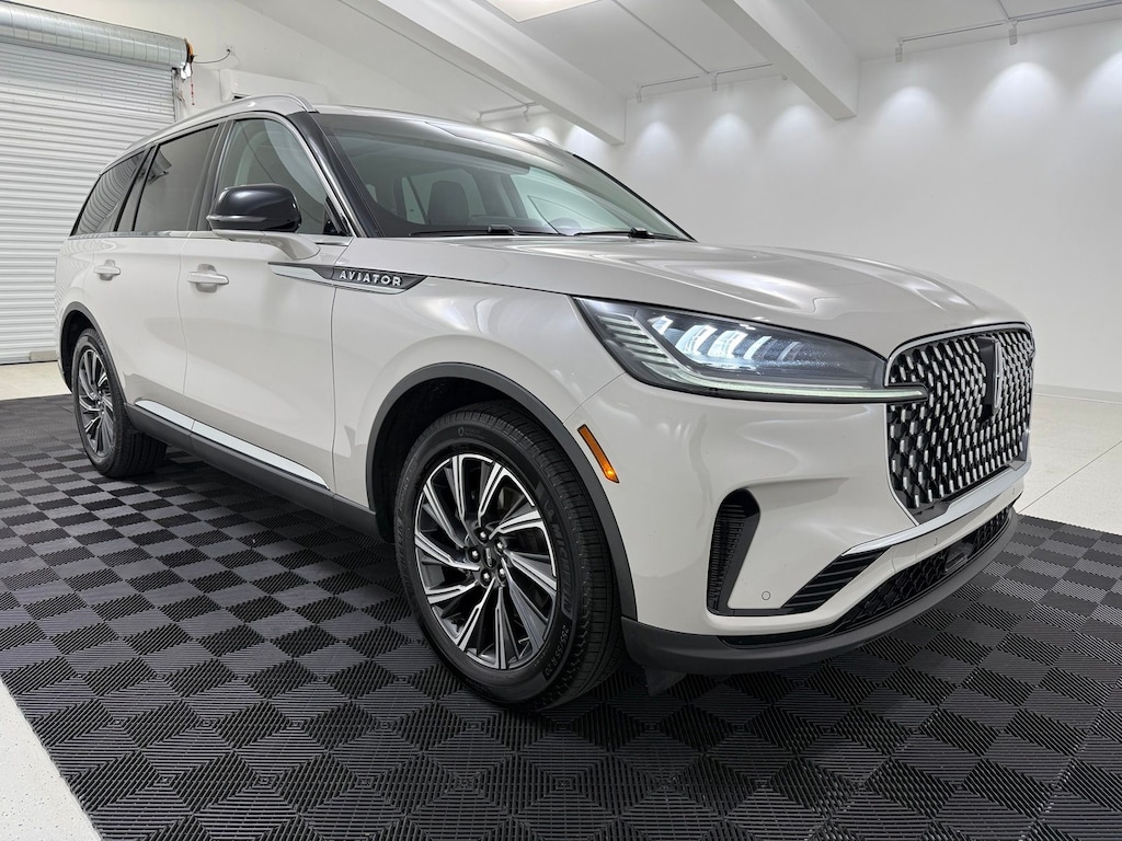 Used 2025 Lincoln Aviator Premiere SUV