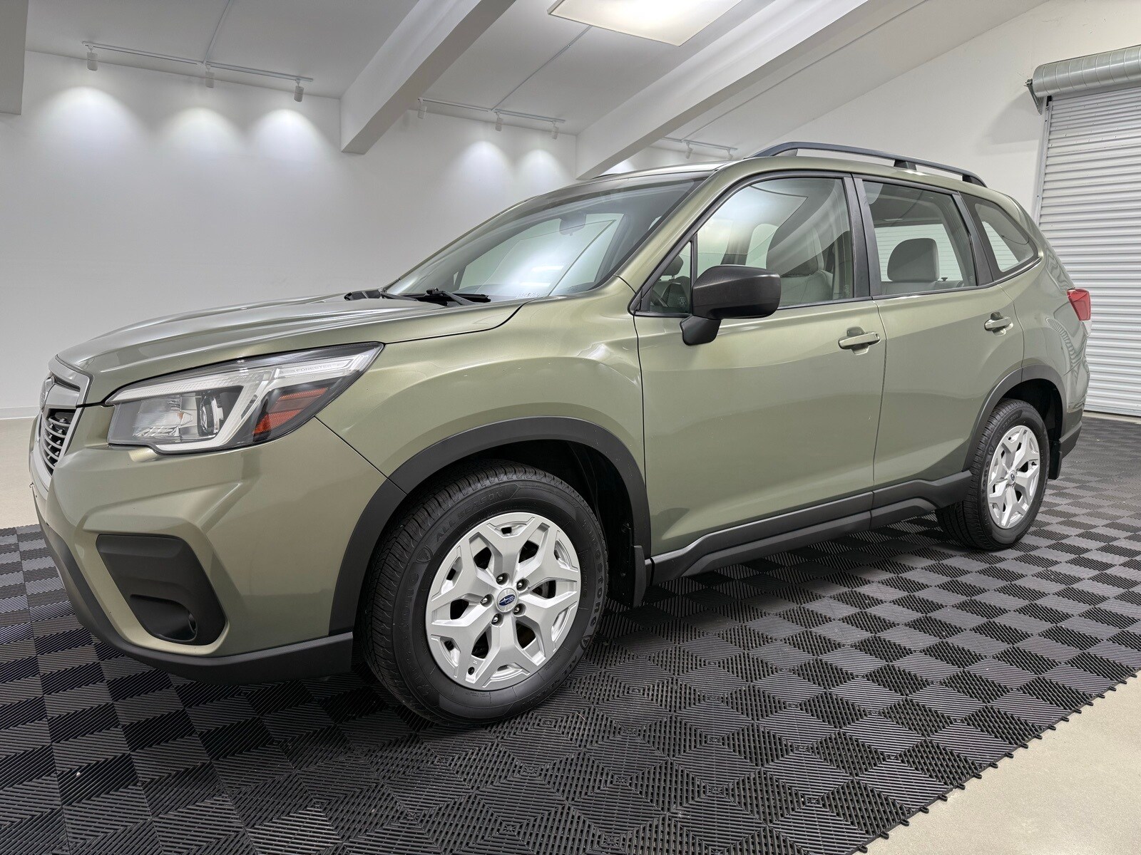 2019 Subaru Forester Base photo 3