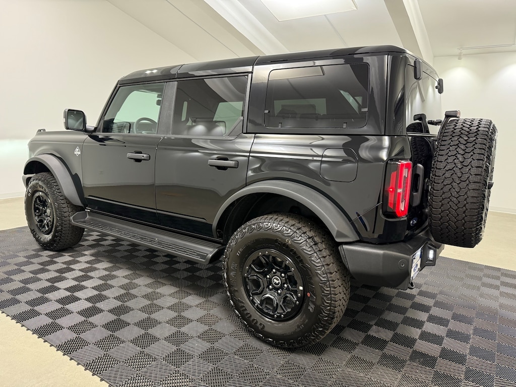 New 2025 Ford Bronco Outer Banks SUV