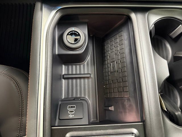 2025 Ford Expedition MAX Active - Photo 18