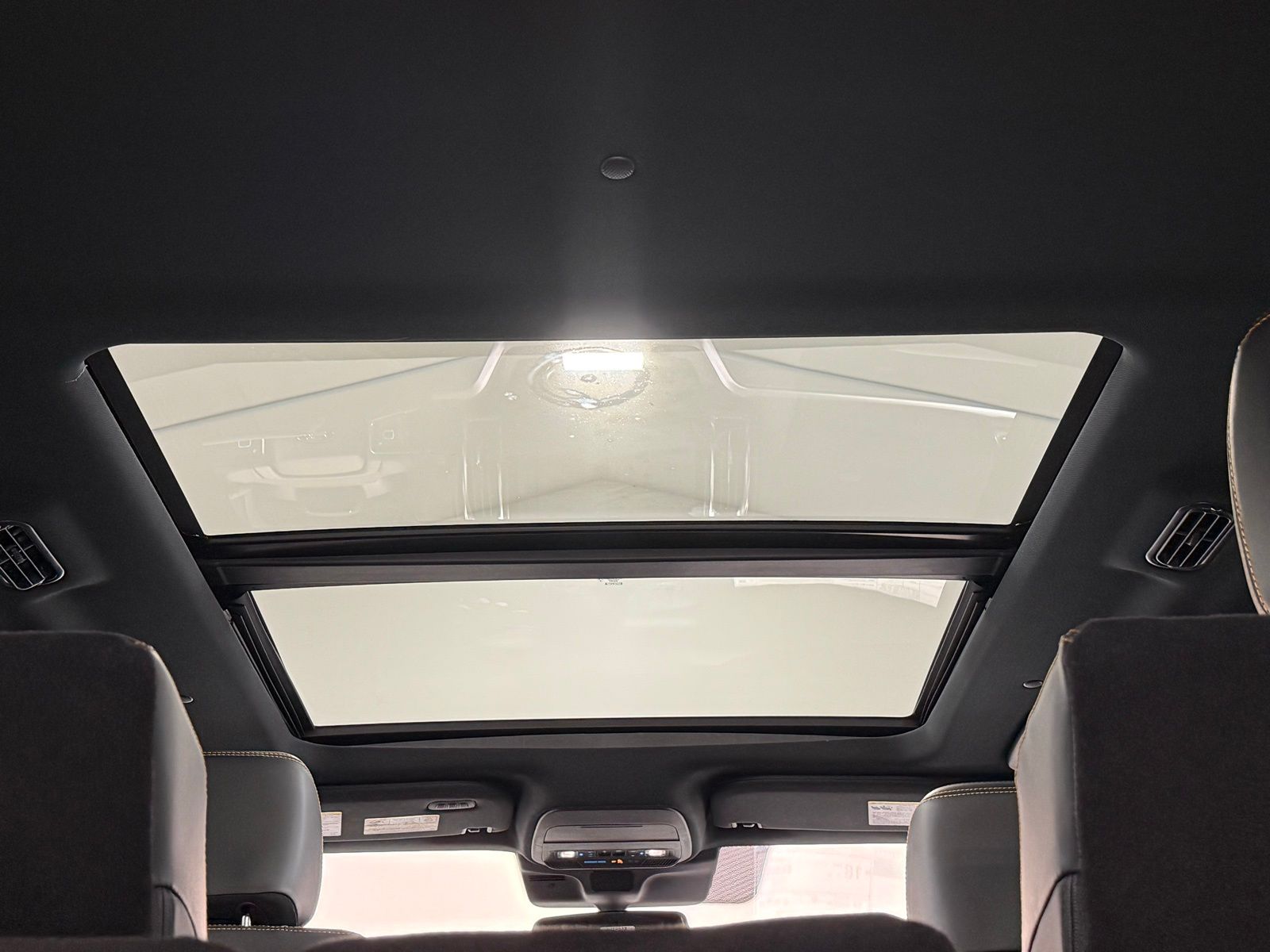 2025 Ford Expedition Tremor - Photo 13