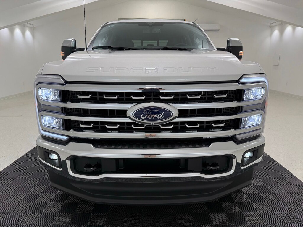 New 2026 Ford F-350SD Lariat Truck