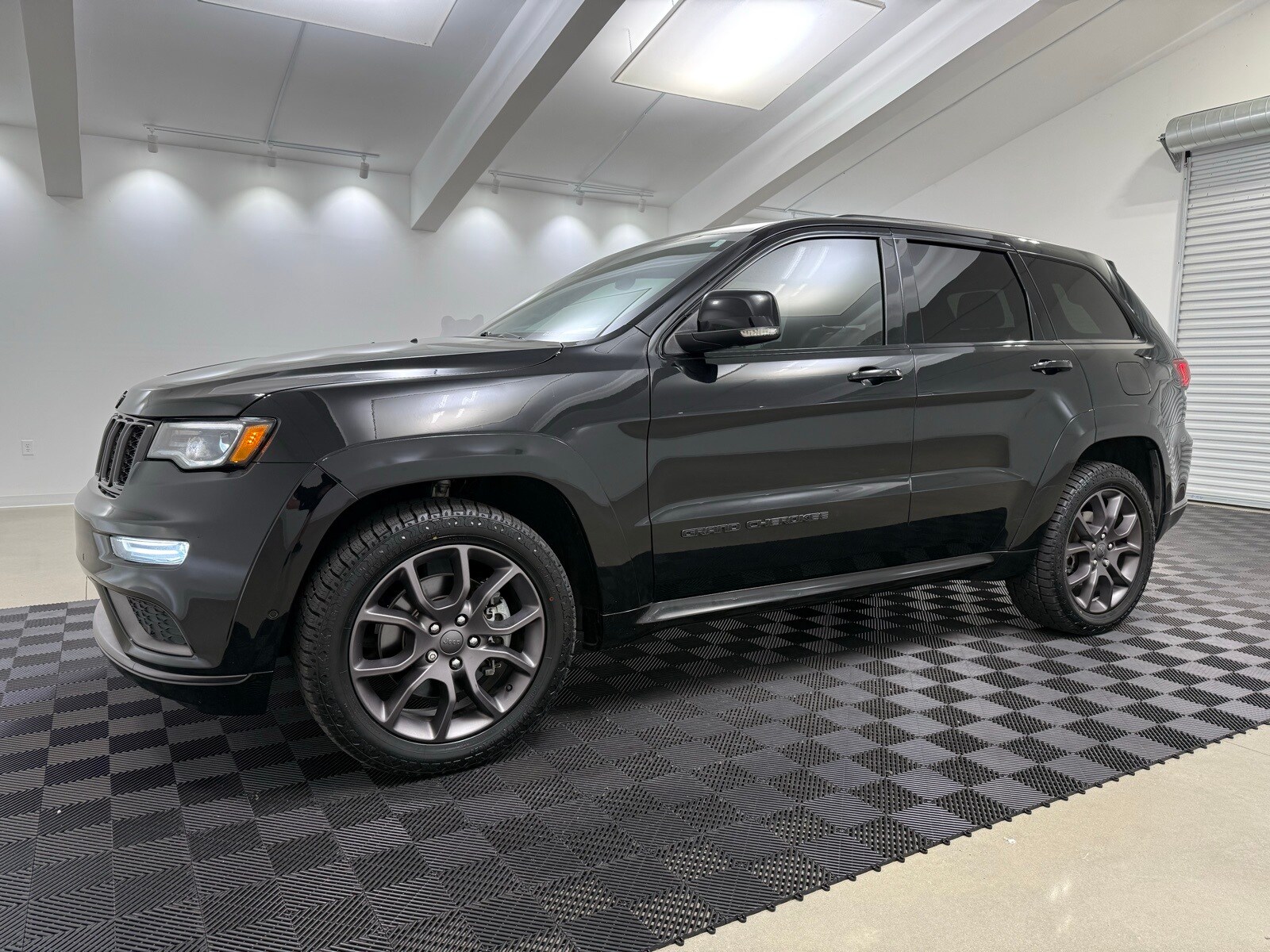 2021 Jeep Grand Cherokee High Altitude photo 3
