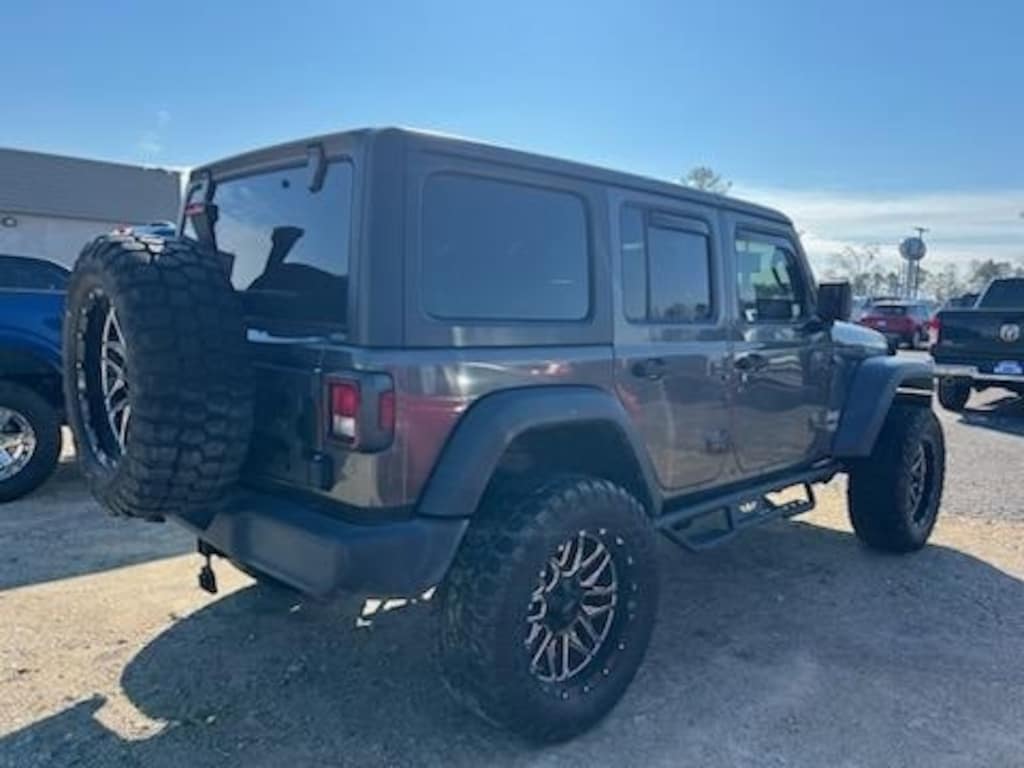 Used 2019 Jeep Wrangler Unlimited Sport S SUV