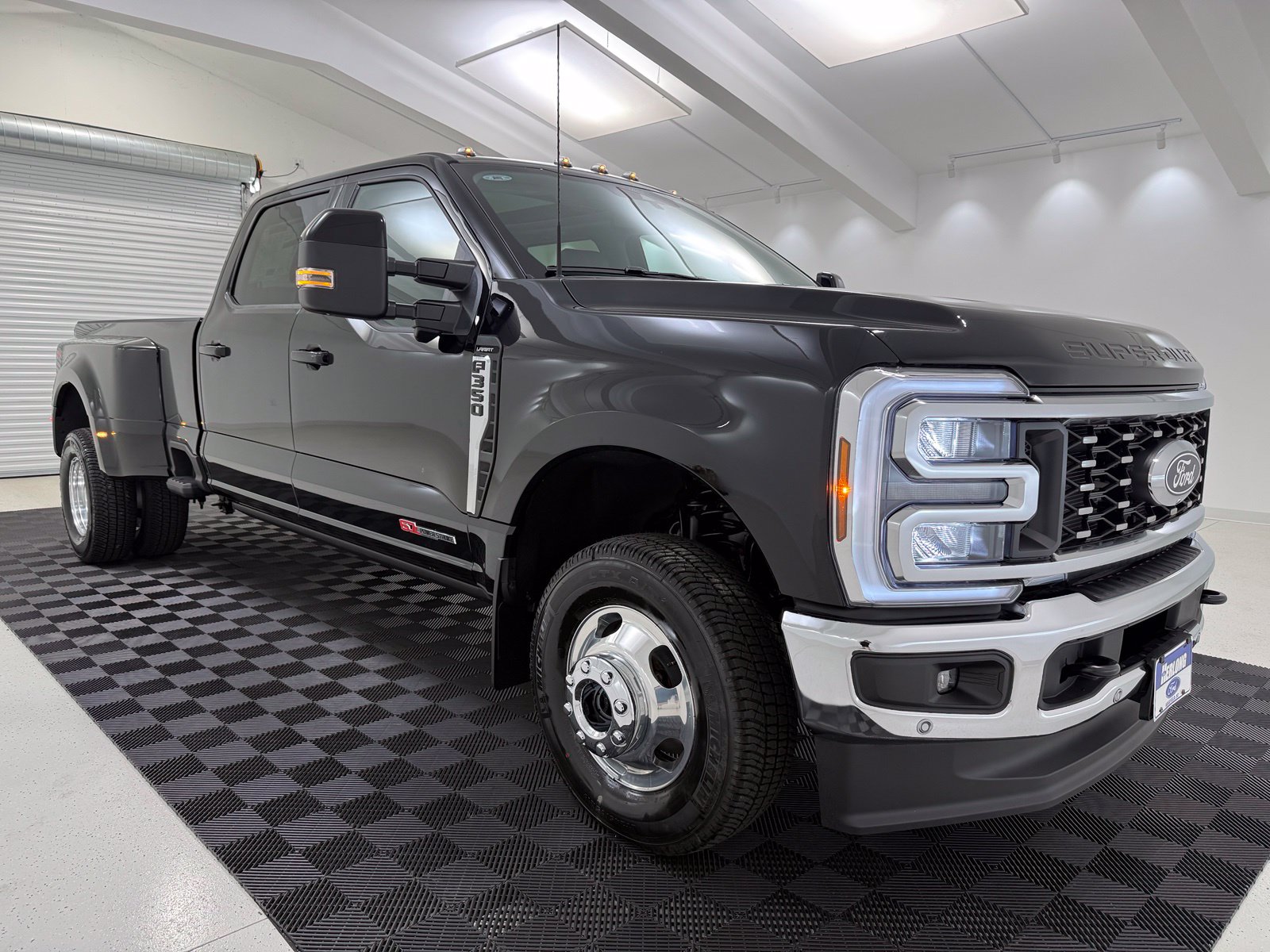  Ford F-350SD
