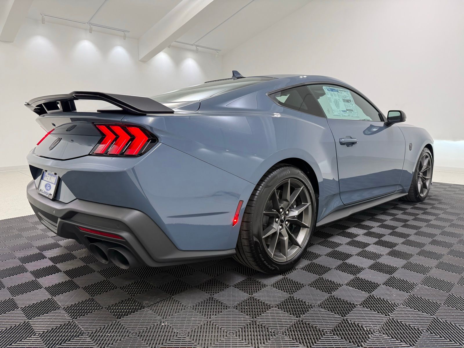 2025 Ford Mustang Dark Horse - Photo 7