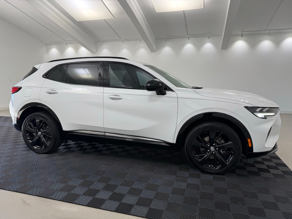 Used 2023 Buick Envision Essence SUV