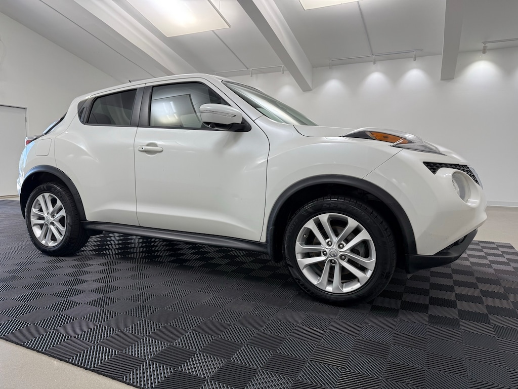 Used 2015 Nissan Juke SL SUV