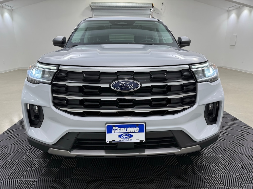 Used 2025 Ford Explorer Active SUV