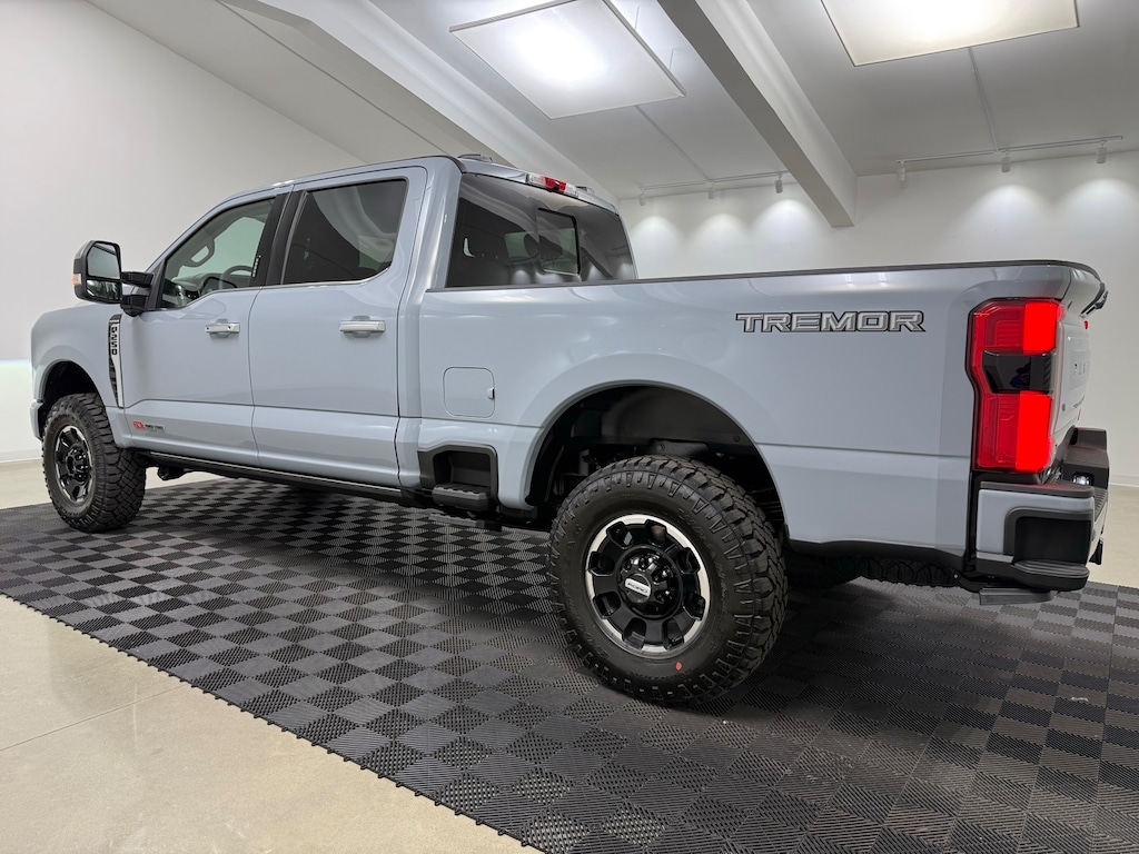 New 2026 Ford F-250SD Platinum Truck