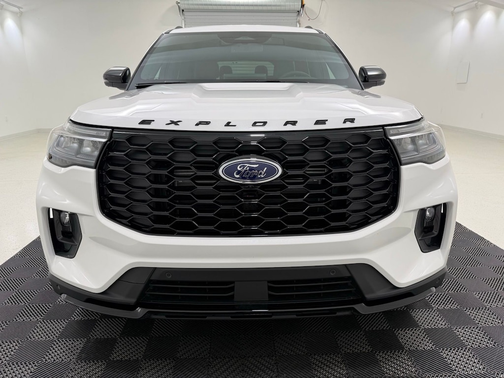New 2026 Ford Explorer ST-Line SUV