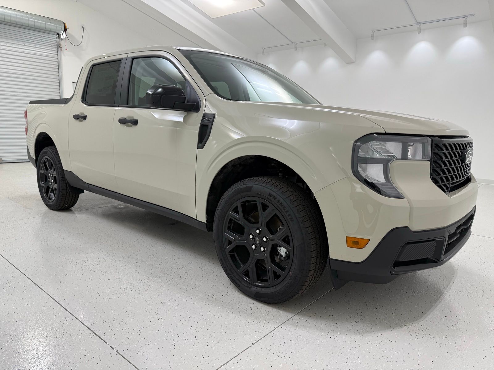 2025 Ford Maverick XLT Truck EcoBoost I4 GTDi DOHC Turbocharged VCT