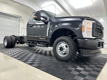 2025 Ford F-350SD XL Chassis