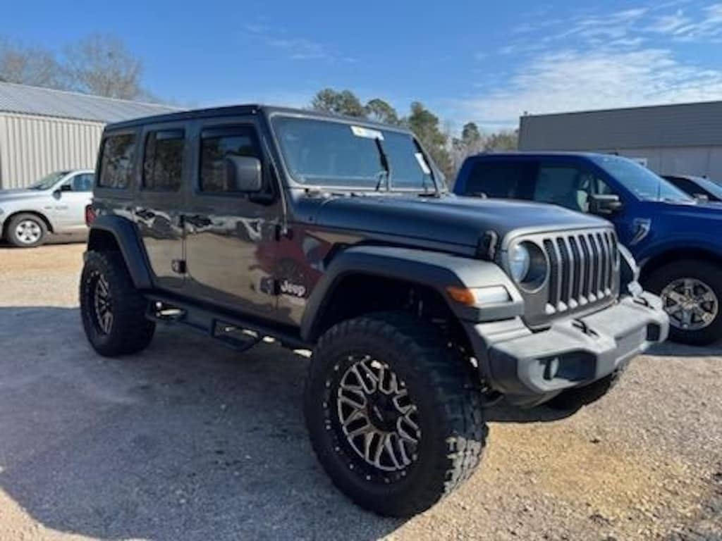 Used 2019 Jeep Wrangler Unlimited Sport S SUV
