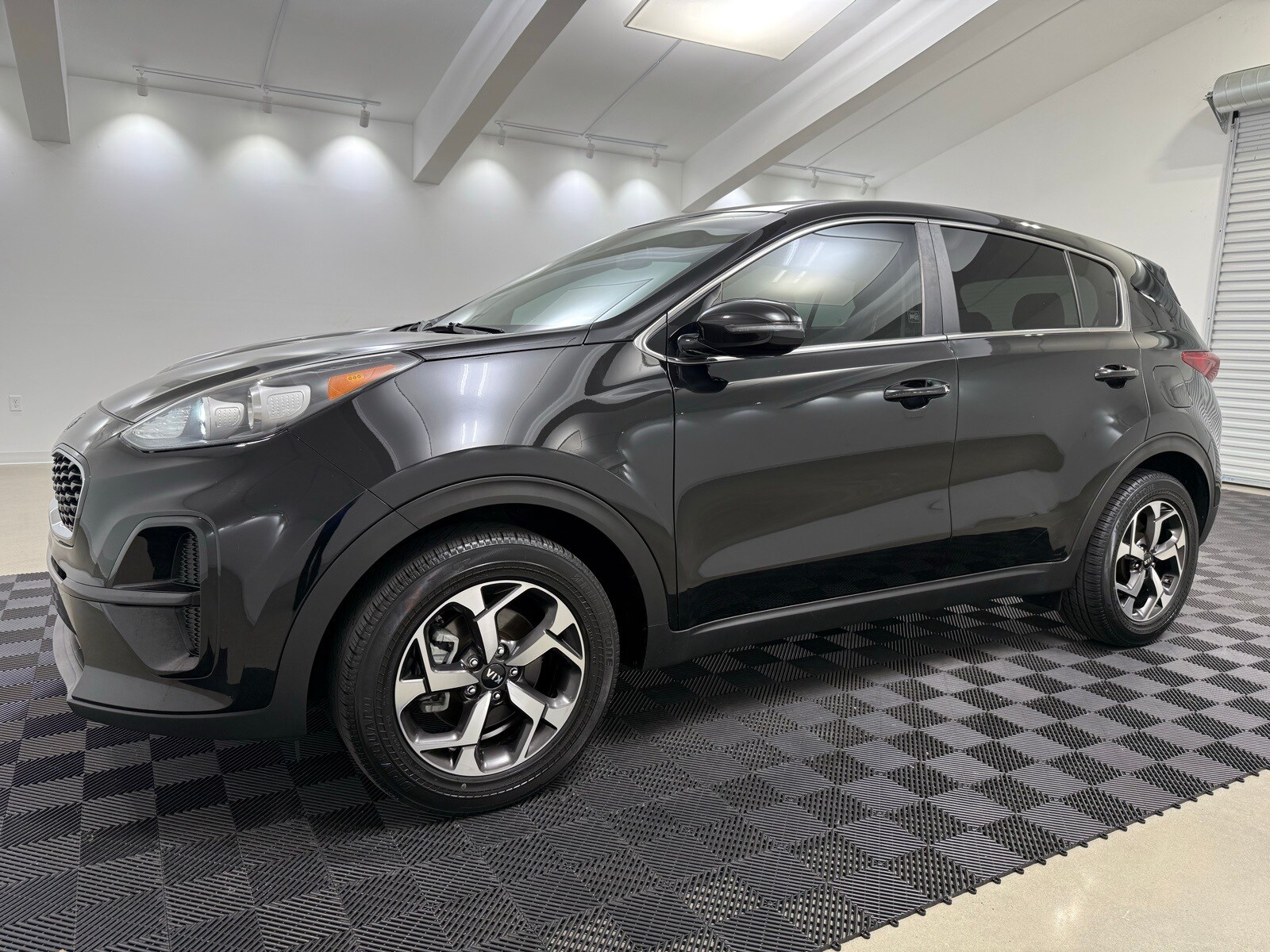 2020 Kia Sportage LX photo 3