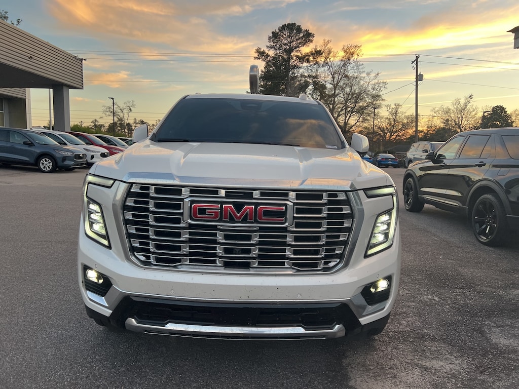Used 2025 GMC Yukon Denali SUV