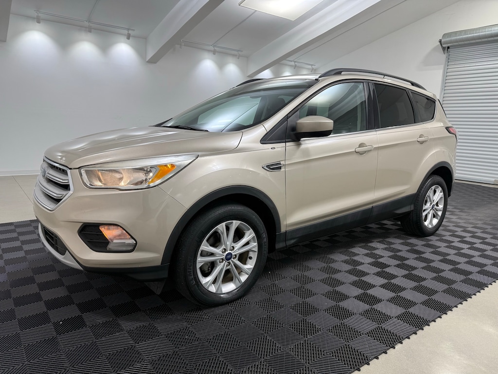 Used 2018 Ford Escape SE SUV