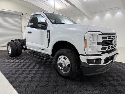 2025 Ford F-350SD XL Chassis