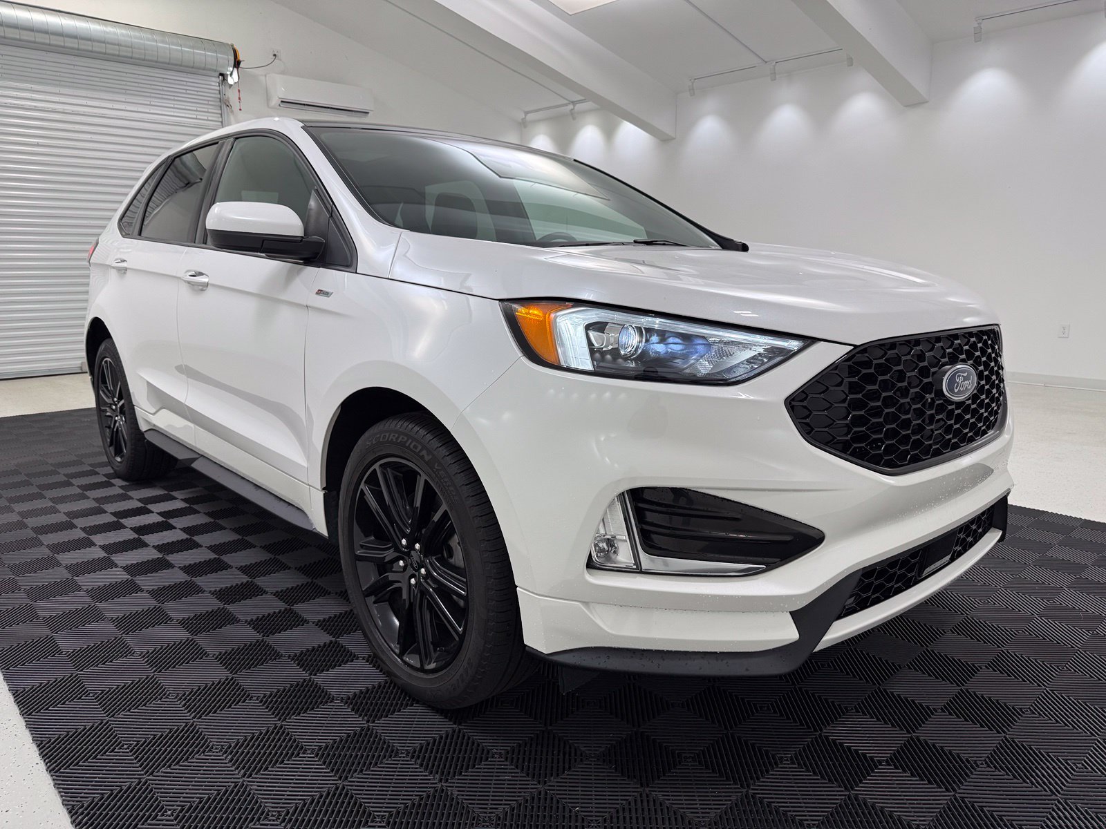  Ford Edge