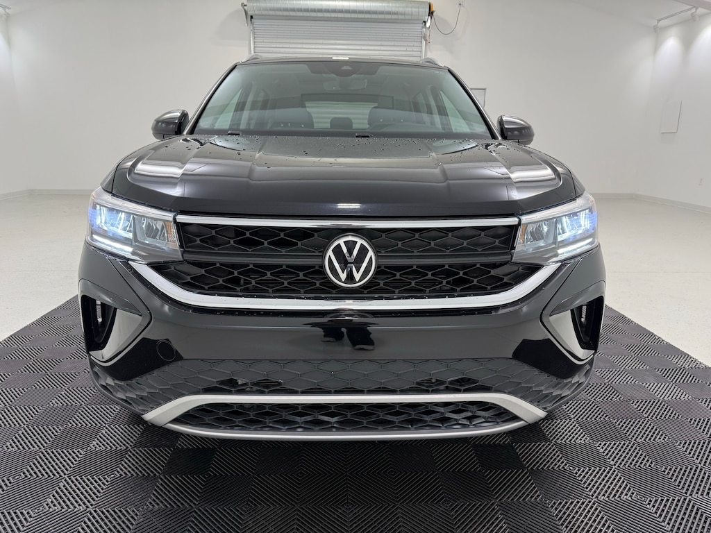 Used 2022 Volkswagen Taos 1.5T SE SUV