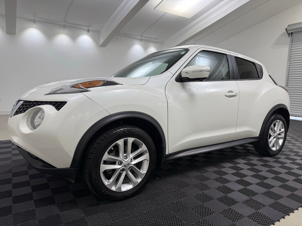 Used 2015 Nissan Juke SL SUV