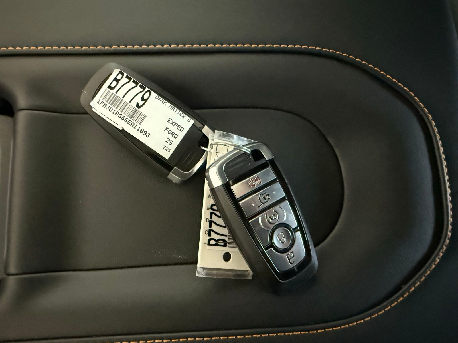 2025 Ford Expedition Tremor - Photo 38