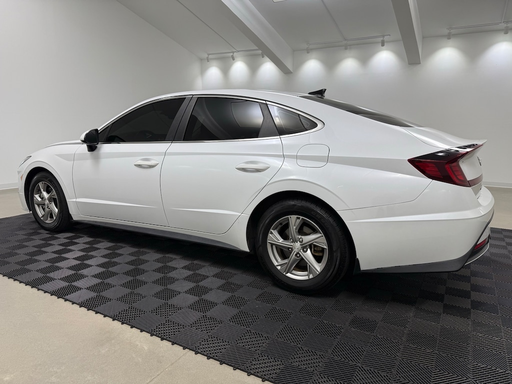 Used 2021 Hyundai Sonata SE Sedan