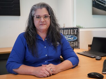 Staff member Janet Cleveland from ID_10726a