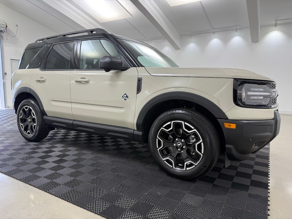 Used 2025 Ford Bronco Sport Outer Banks SUV