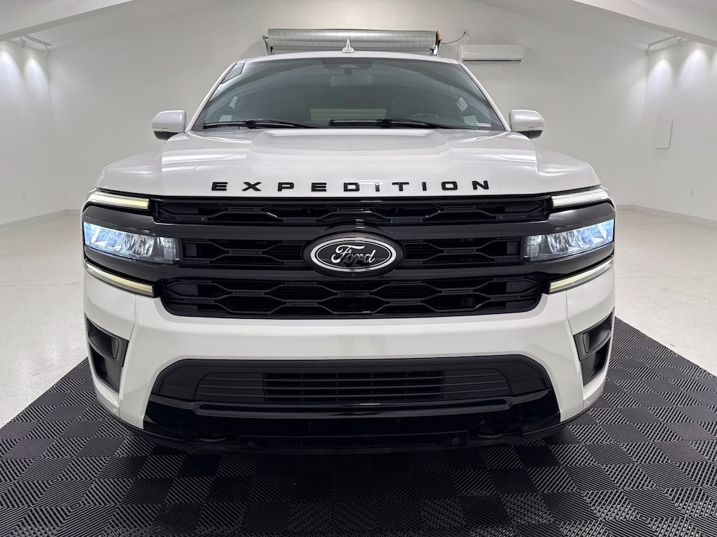 Used 2023 Ford Expedition Limited SUV