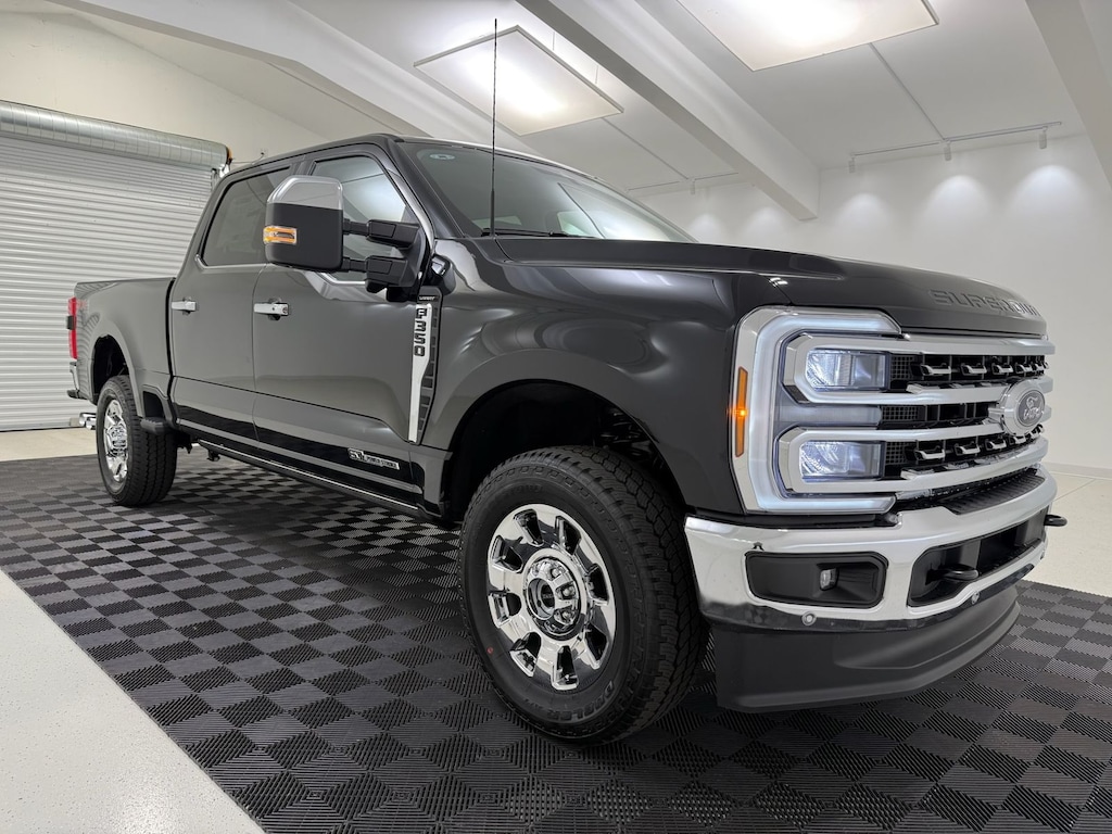 New 2026 Ford F-350SD Lariat Truck