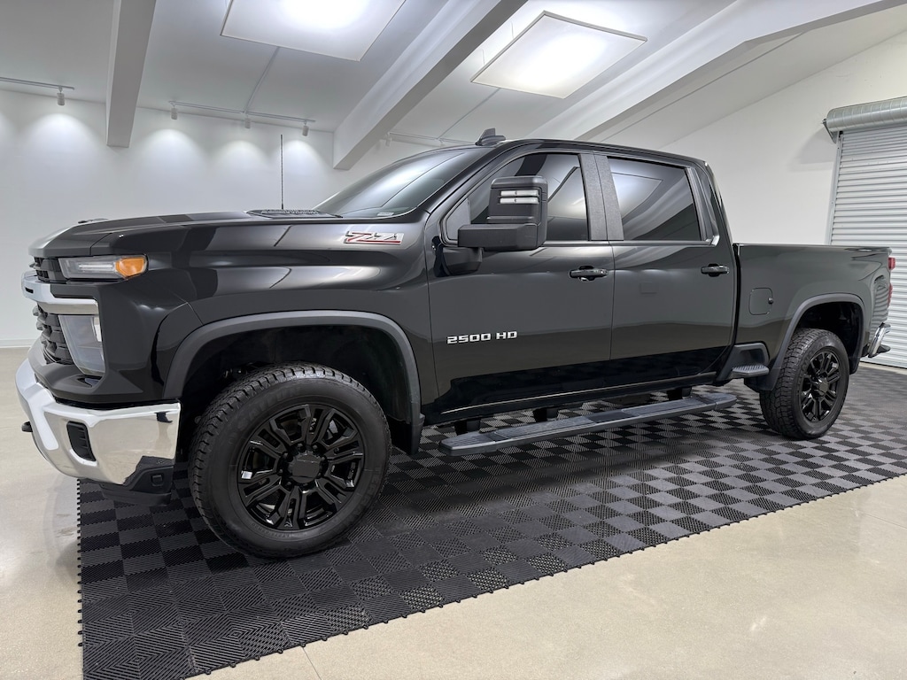 Used 2024 Chevrolet Silverado 2500HD LT Truck
