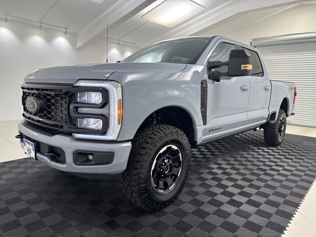 New 2026 Ford F-250SD Lariat Truck