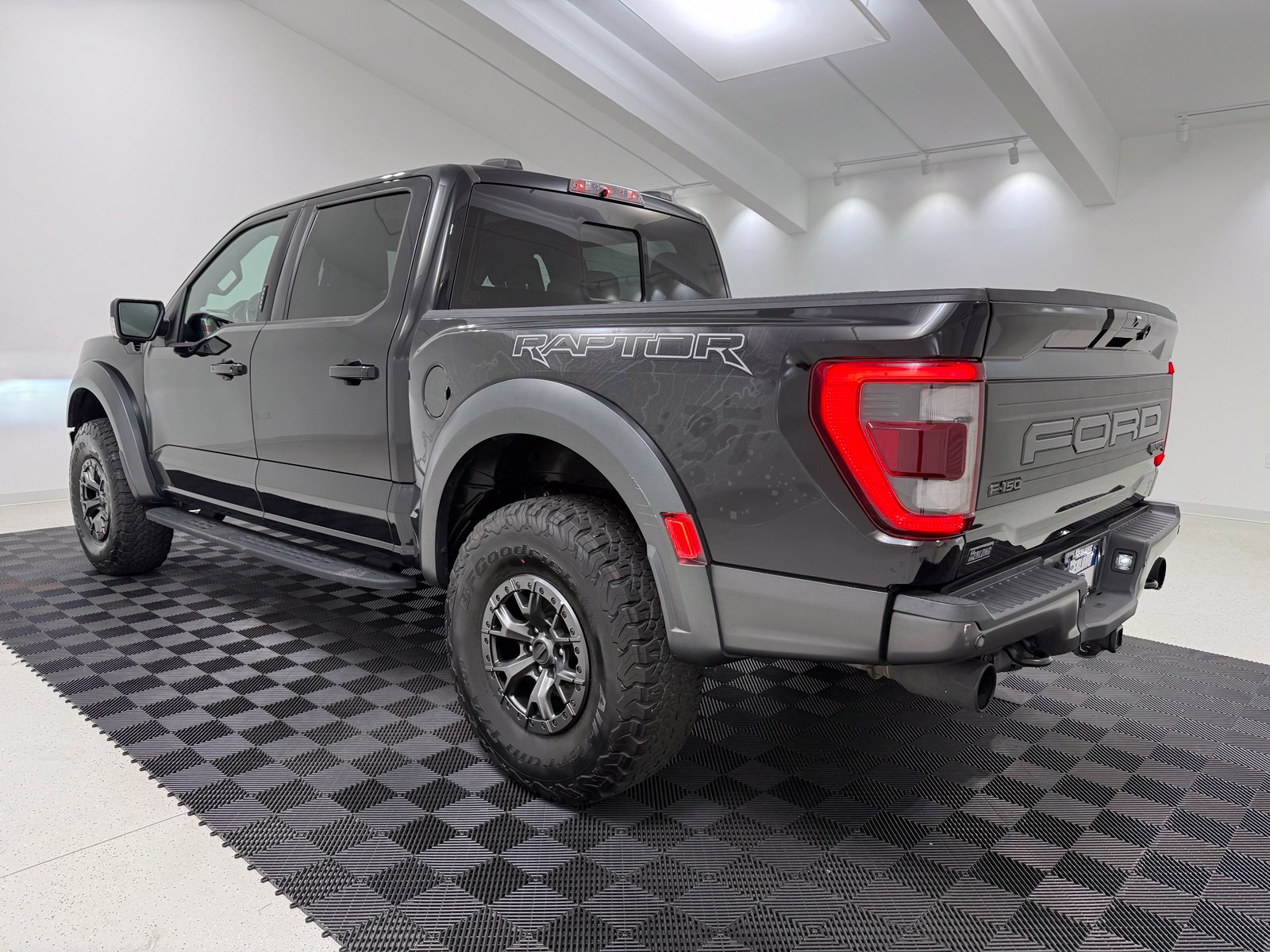 Used 2022 Ford F-150 Raptor Truck
