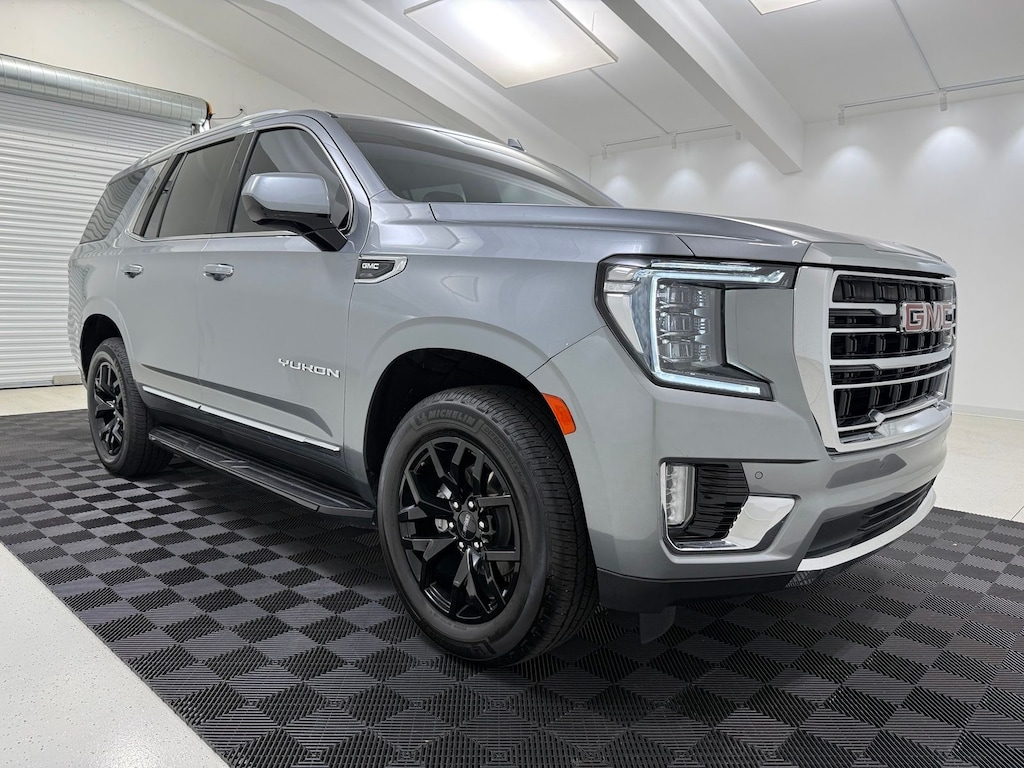 Used 2023 GMC Yukon SLT SUV