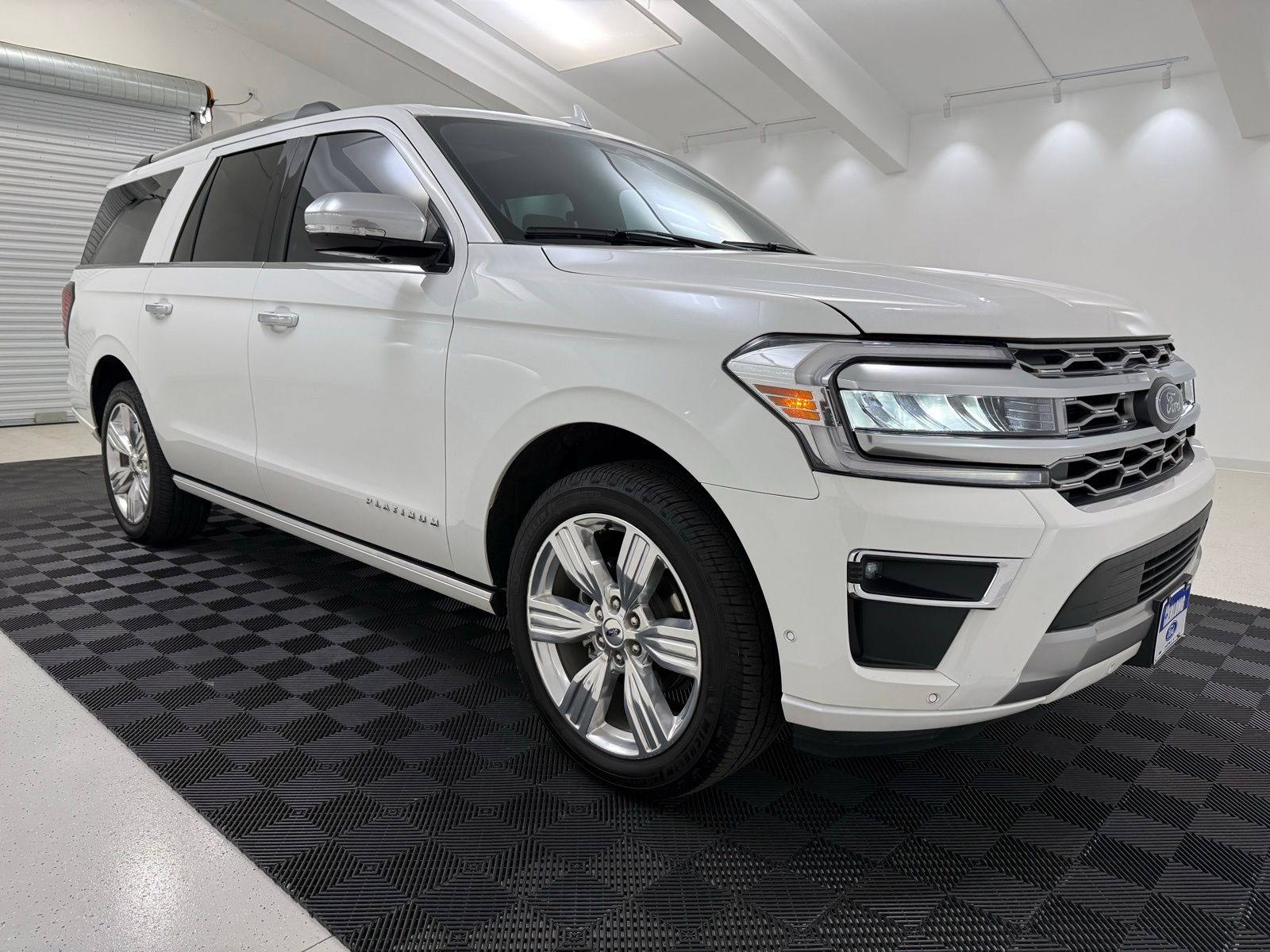 2024 Ford Expedition Platinum MAX 4x4's photo