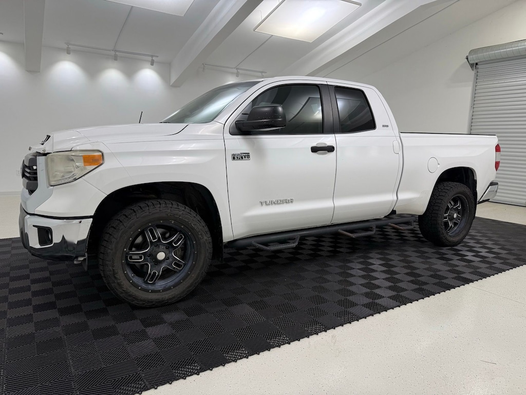 Used 2015 Toyota Tundra SR5 Truck