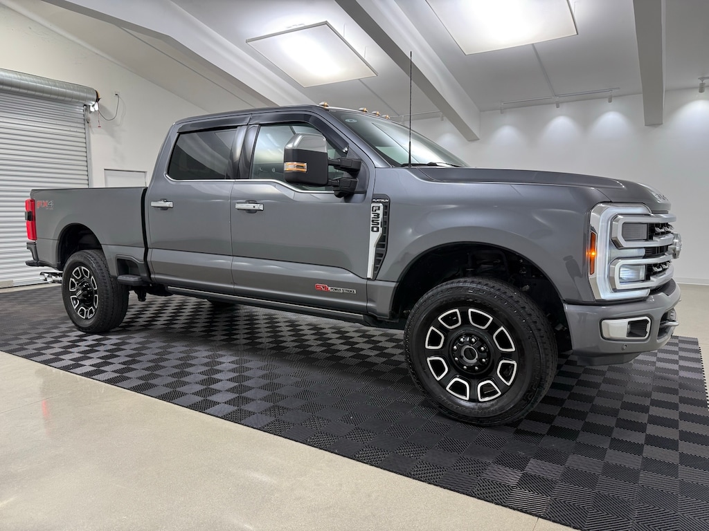 Used 2024 Ford F-350SD Platinum Truck