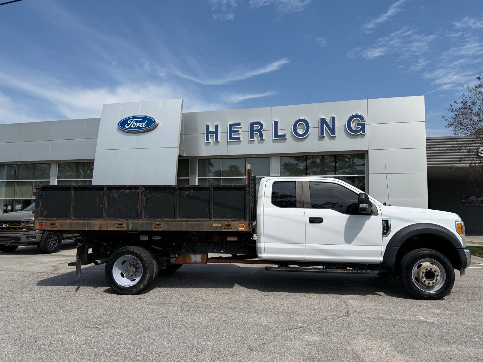 2017 Ford F-450 Super Duty Chassis Cab