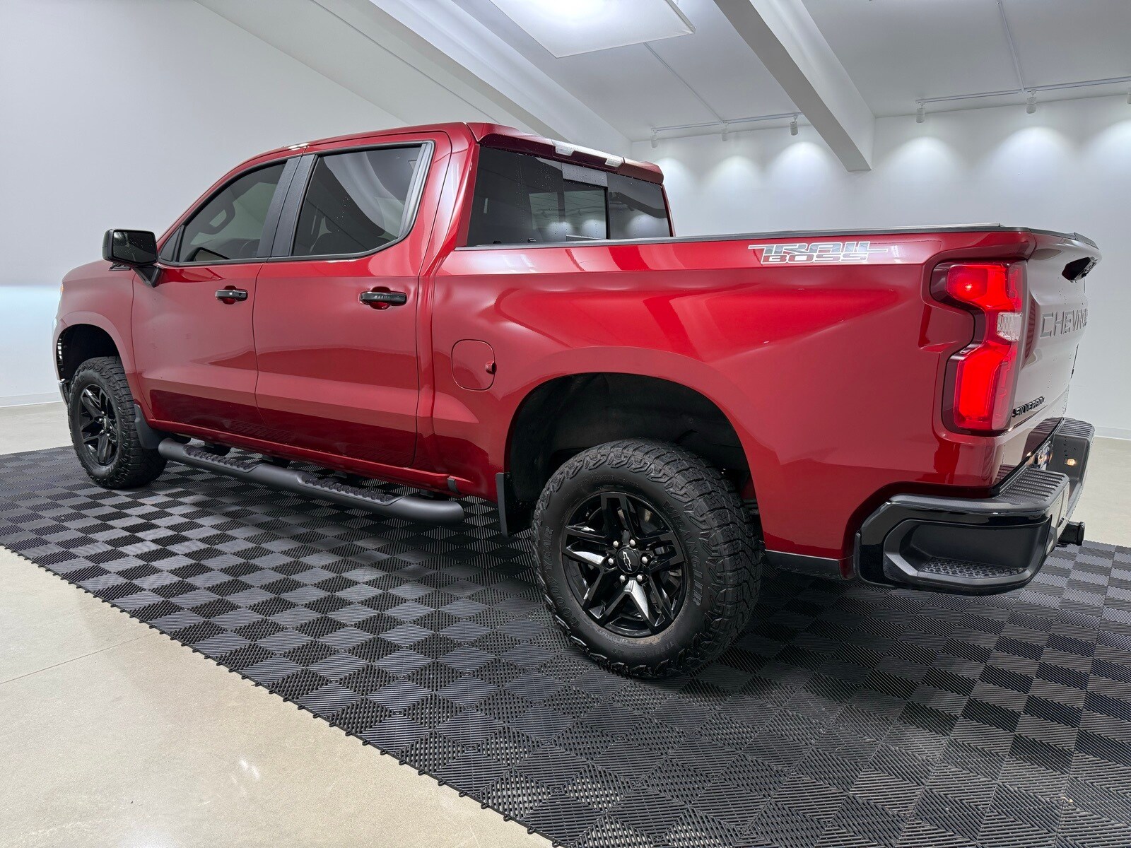 2024 Chevrolet Silverado 1500 LT Trail Boss photo 4