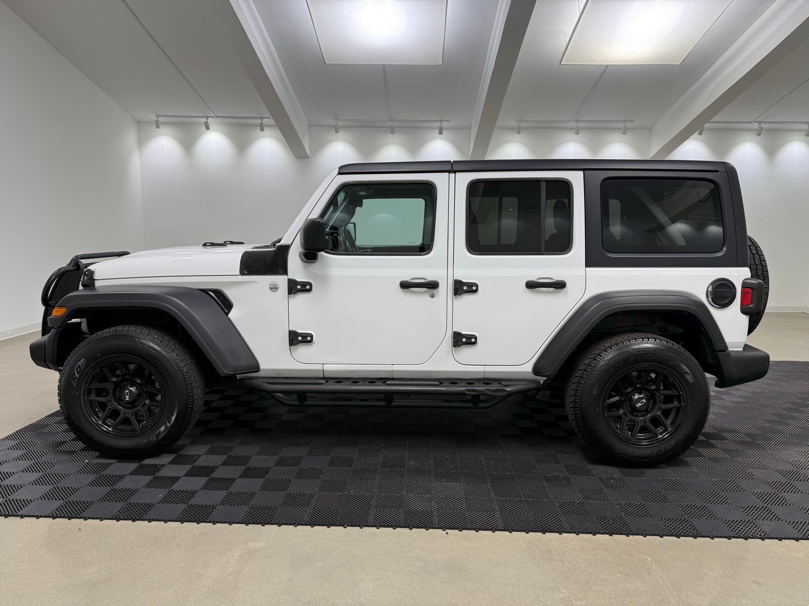 2021 Jeep Wrangler Unlimited Sport S photo 4