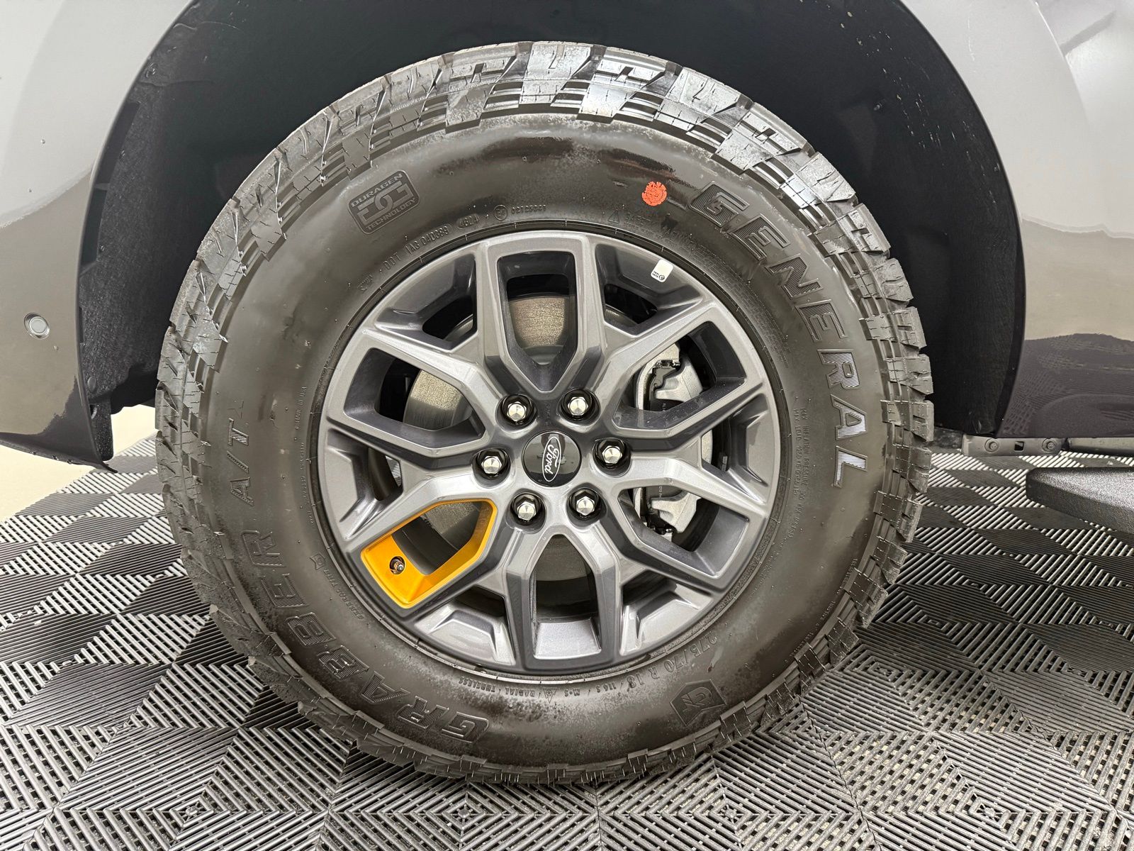 2025 Ford Expedition Tremor - Photo 8