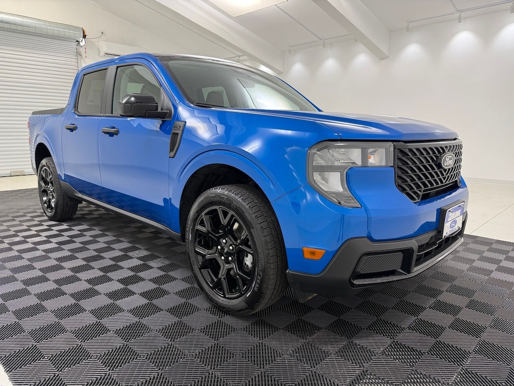 Used 2025 Ford Maverick XLT Truck
