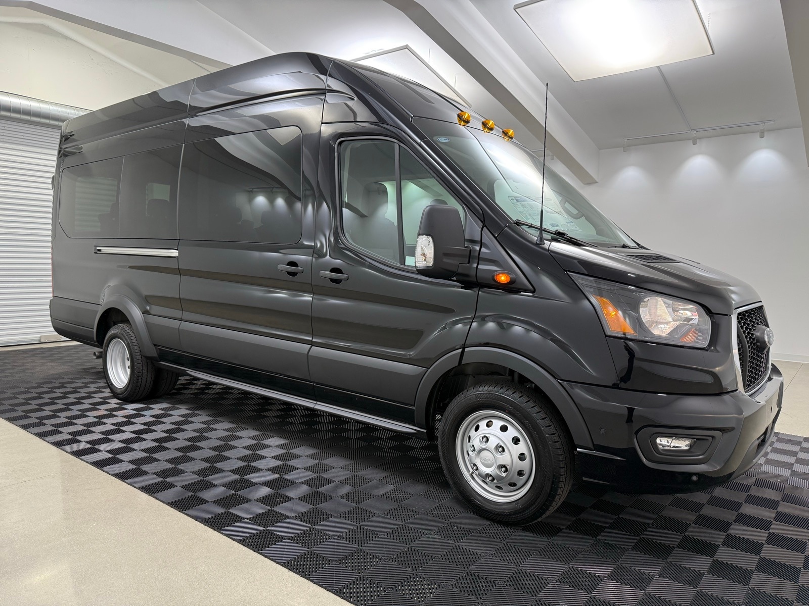 2025 Ford Transit Passenger Van XLT's photo