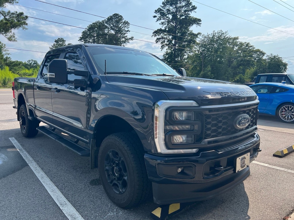 Used 2025 Ford F-250SD XL Truck