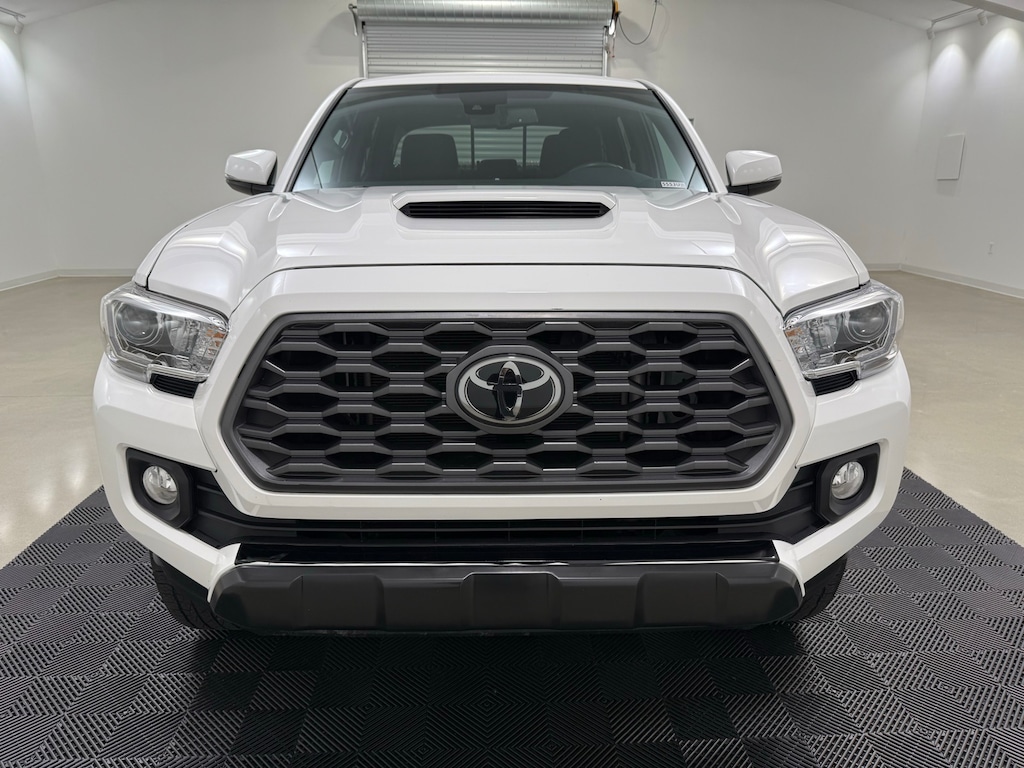 Used 2021 Toyota Tacoma SR5 Truck